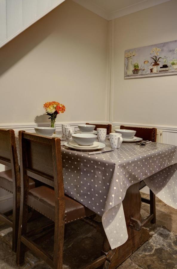 Pansy Cottage In Historic Tewkesbury - Sleeps 5 - Pets Welcome ภายนอก รูปภาพ